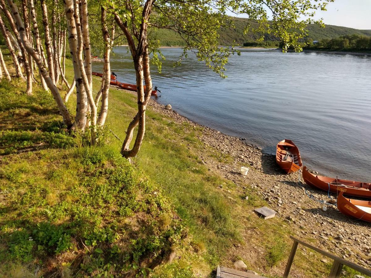 Vetsikon Leirintaemoekit Hotel Utsjoki Exterior photo